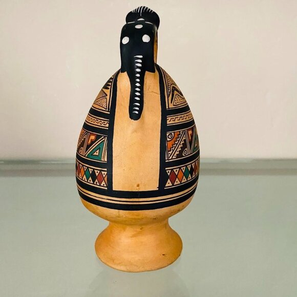 Handmade Peruvian Terracotta Bridge-Handled Jug – Ayacucho Folk Art Nazca Style - Picture 4 of 6